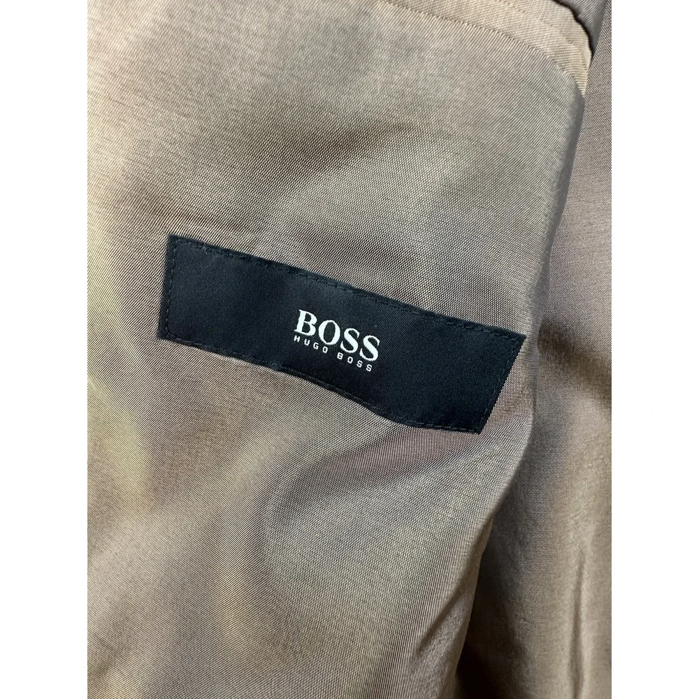 Hugo Boss Sport Coat Jacket Men 44R Brown Bertolucci Nail Head Pattern Silk-Wool